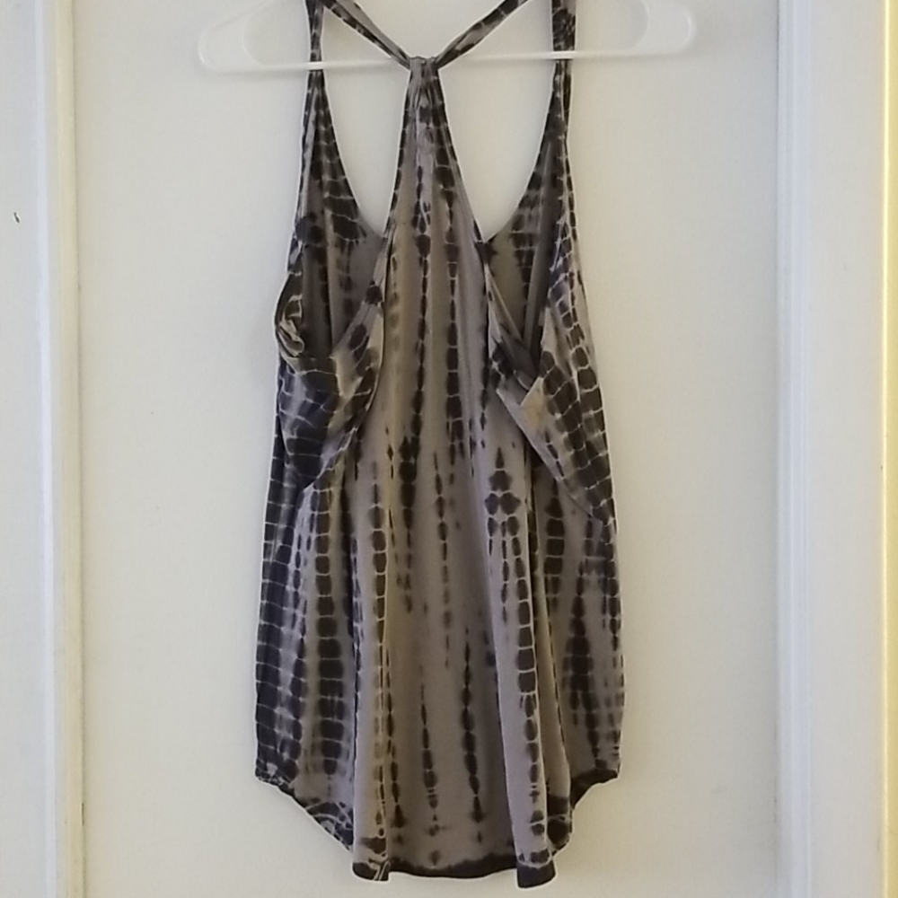 Workout Tank Tops - Picture 4 of 7